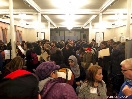 Midterm Elections Highlight Critical Aging Voting Machine Crisis