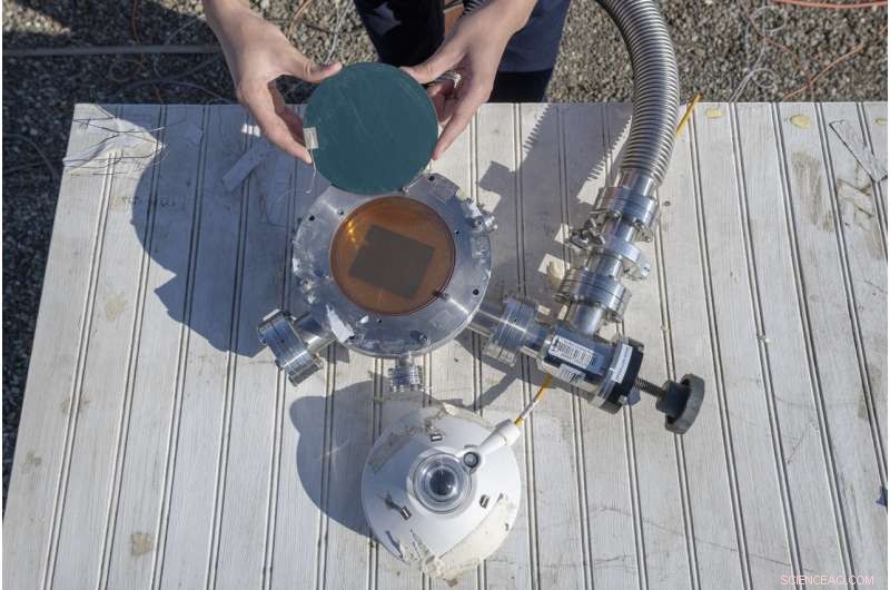 Simultaneous Solar and Space Energy Harvesting: A Dual-Mode Renewable Power Solution