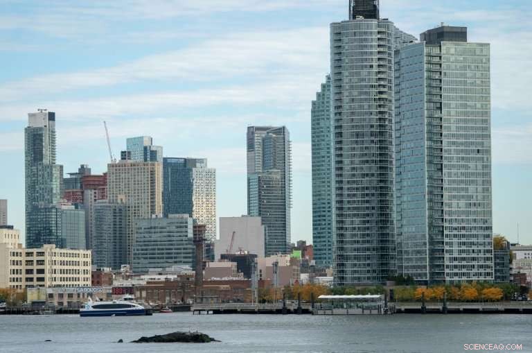 Queens Residents Caution Amazon s Proposed HQ in Long Island City