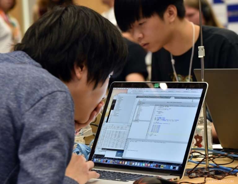 Japan Cybersecurity Minister Reveals He Avoids PCs, Citing Reliance on Others Since Age 25