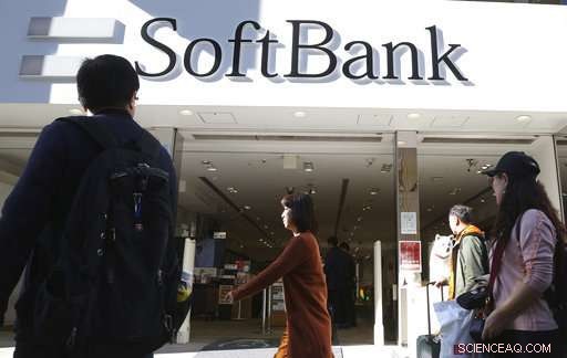 SoftBank Pours $3B into U.S. Office‑Sharing Giant WeWork