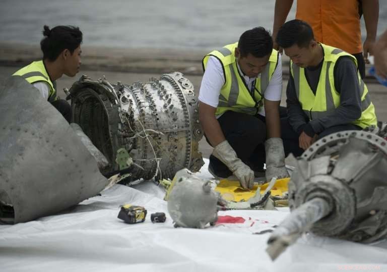Boeing Commits to Sharing Investigation Findings on Indonesia Crash