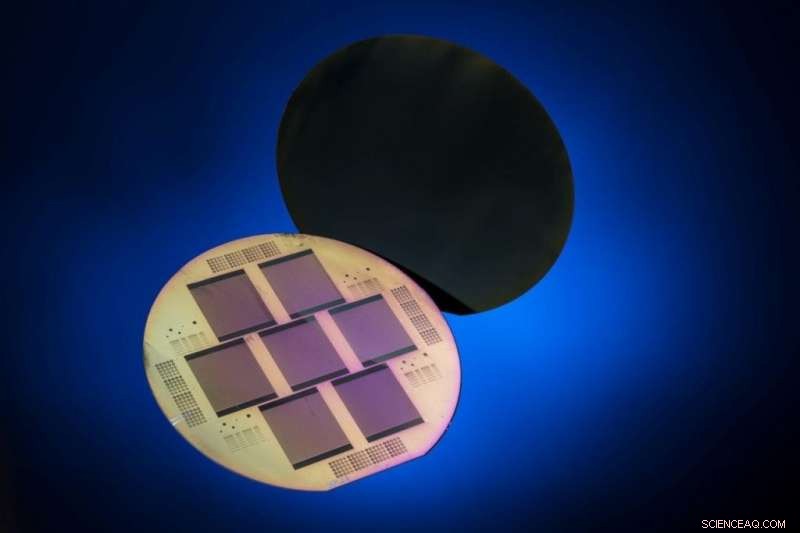 26.1% Efficient Solar Cells Set Record, Ready for Mass Production