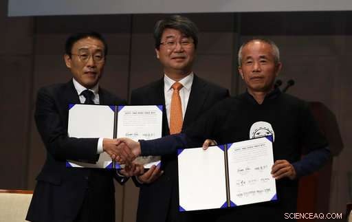 Samsung Issues Apology for Workplace Health Incidents and Worker Losses