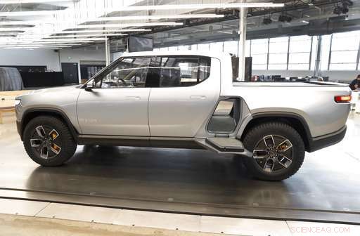 Startups and Legacy Automakers Target Tesla in Electric Vehicle Race