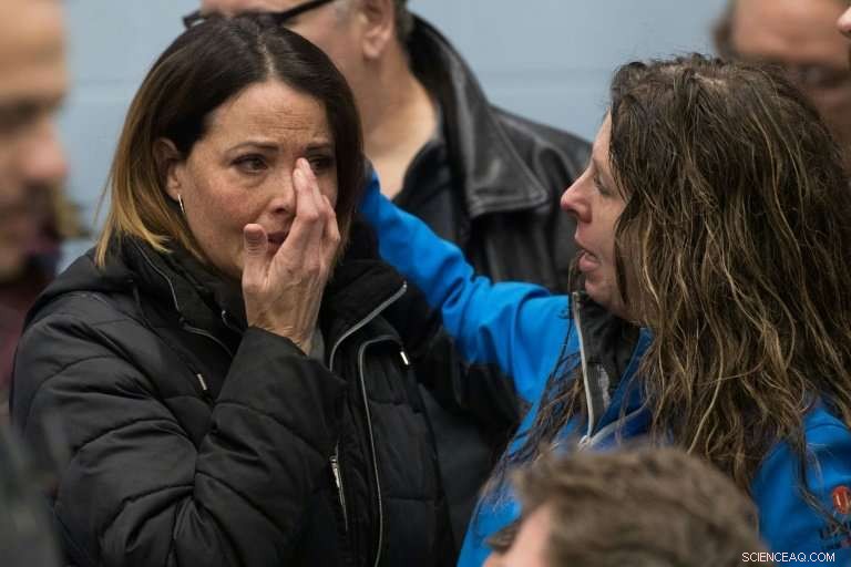 Canadian Workers Protest GM Plant Closure, Demand Accountability