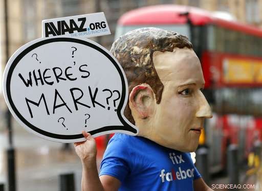 Global Lawmakers Question Facebook Executive; Zuckerberg Misses Hearing