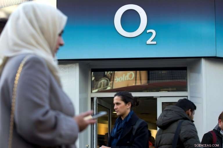 O2 and SoftBank Customers Affected by Major System Glitch