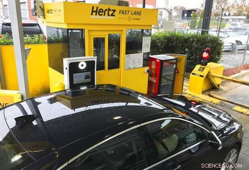 Hertz & Clear Partner to Accelerate Rentals with Biometric Scanning