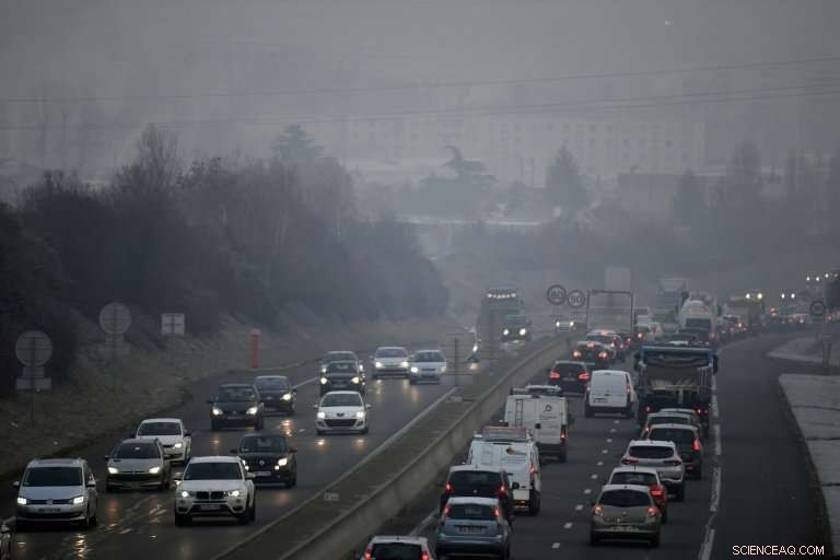 Automakers Challenge EU s 2030 Emission Targets as Unrealistic