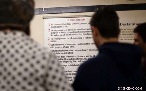 Tech Addicts Turn to 12-Step Programs and Rehab for Recovery