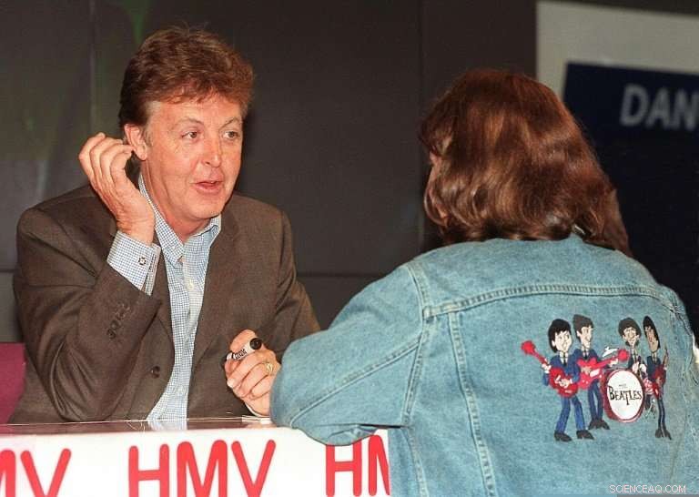 HMV Declares Administration as Digital Streaming Dominates Music Market