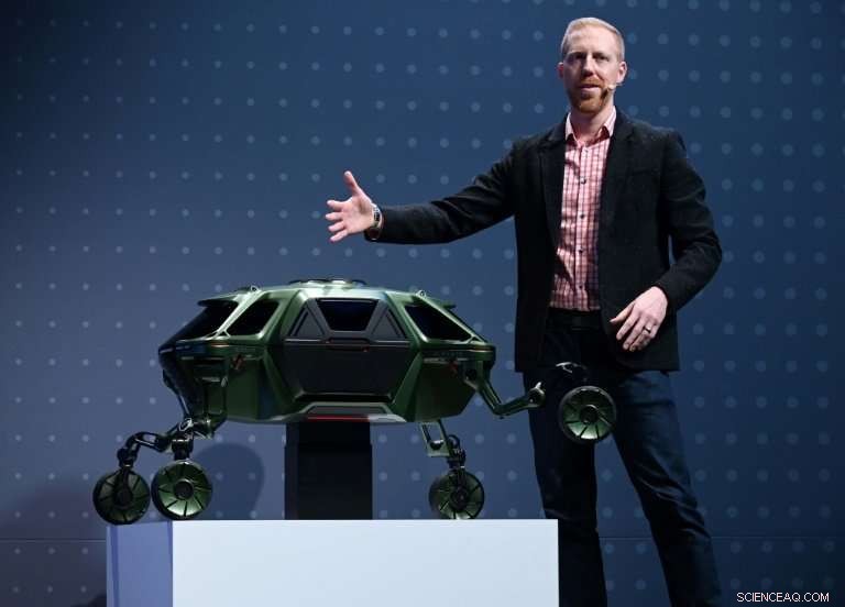 Tech Companies Thrive as Flexible Displays Revolutionize the Market