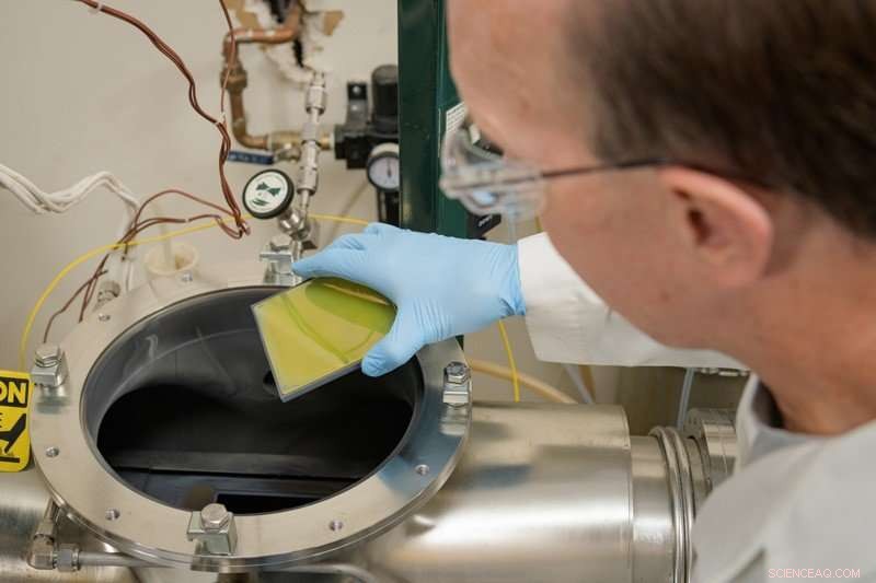 Pioneering Advances in Solar Energy: New Cadmium Telluride Film Technology