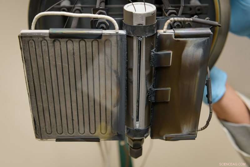 Pioneering Advances in Solar Energy: New Cadmium Telluride Film Technology