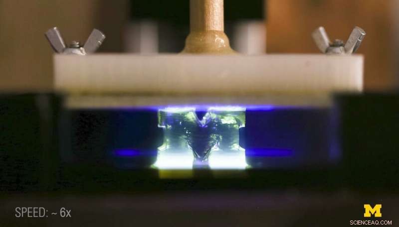 Light‑Powered 3‑D Printing: 100× Faster Than Traditional Methods