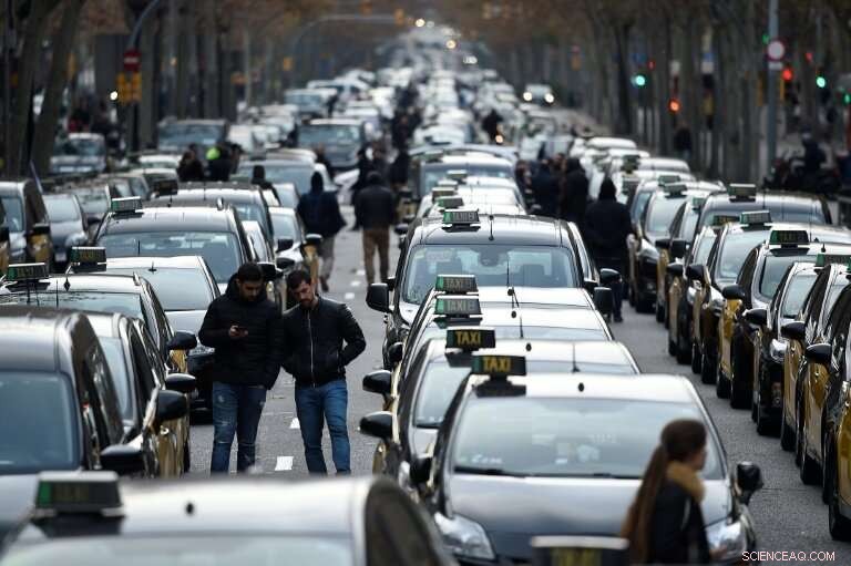 Barcelona Taxi Drivers Strike, Block Main Avenue in Protest Against Ride-Hailing Apps