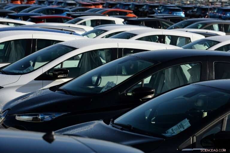 Renault Achieves Record Vehicle Sales Amid Search for New CEO