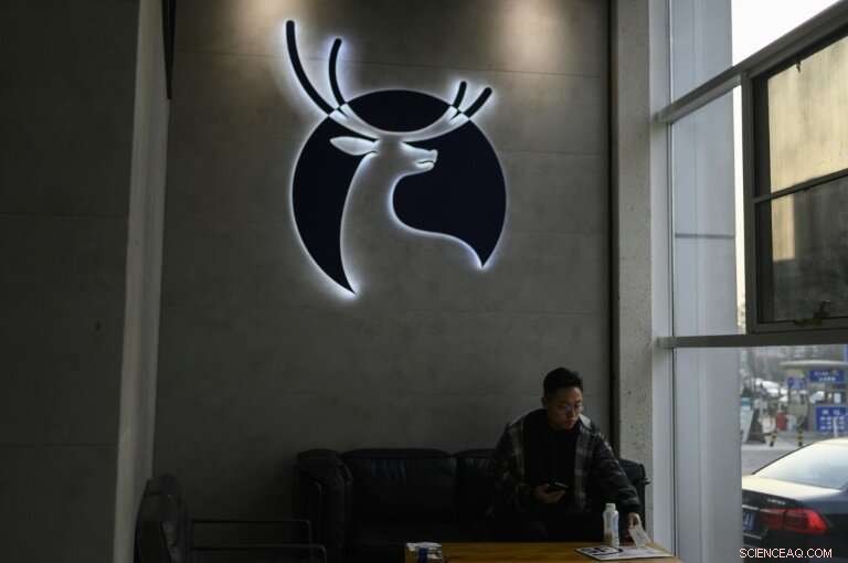 Luckin Coffee Challenges Starbucks in China s Booming Coffee Market