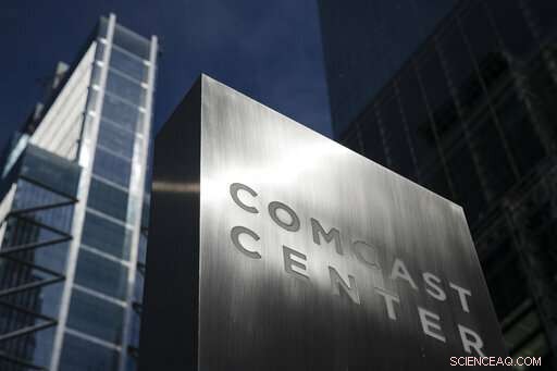 Comcast Loses Cable Subscribers Amid Surging Internet Memberships