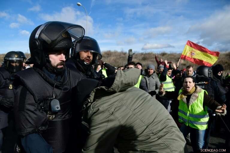 Uber Faces Withdrawal Threat from Barcelona Amid New Regulations