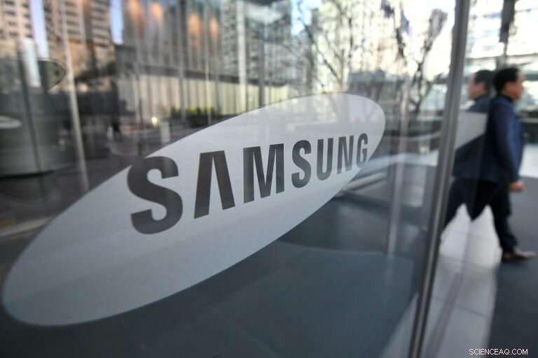 Samsung Electronics Q4 Profits Decline Amid Global Demand Slump
