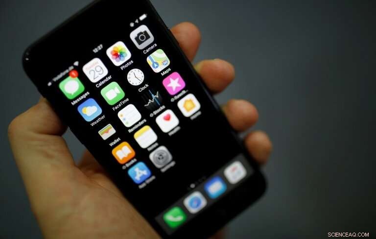 Apple Releases Patch to Stop FaceTime Eavesdropping Vulnerability