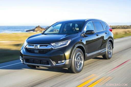 Edmunds Review: Honda CR‑V vs. Toyota RAV4 – Which Small SUV Wins?
