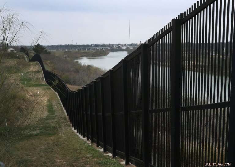 Border Wall Debate Highlights Ethical Concerns Over Smart Surveillance Tech