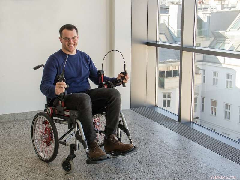 Revolutionary Hand‑Gear Wheelchair Enhances Ergonomics & Efficiency