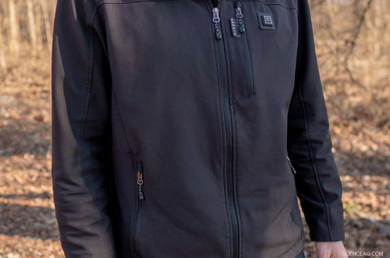 Revolutionary Heated Jackets Powered by Mobile USB Battery Keep Police, Military, and First Responders Warm in Harsh Winter