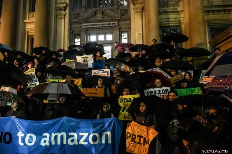 Amazon Cancels New York HQ2 After Widespread Protests