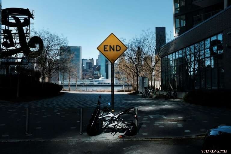 Amazon Cancels New York HQ2 After Widespread Protests