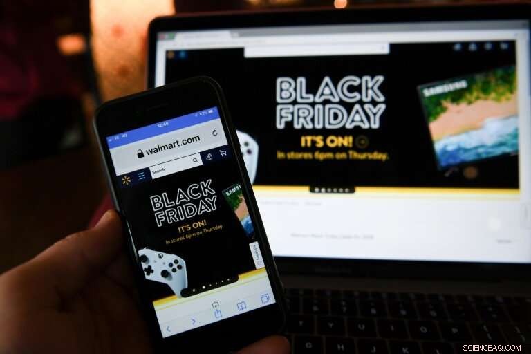 Digital Advertising Set to Overtake Traditional Media in the US, Says Tracker