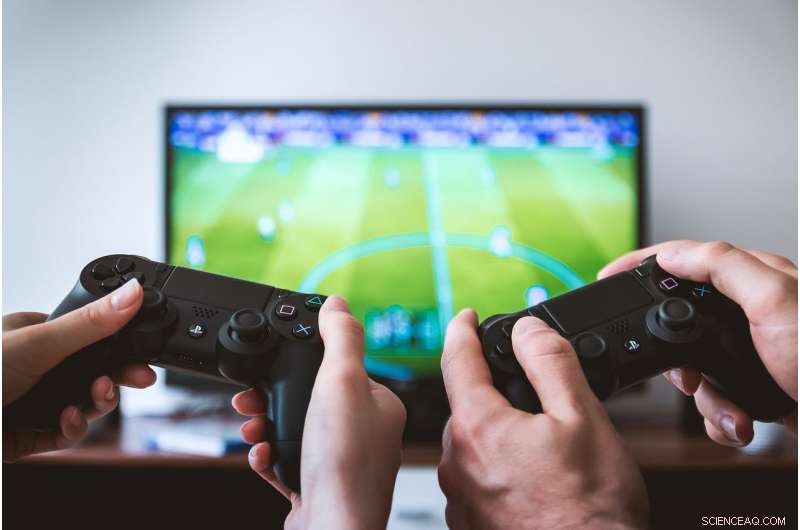 Survey Finds Mobile Video Game Players Don t Identify as Gamers—Key Insights