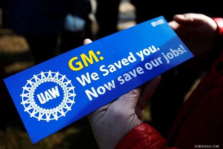 General Motors Faces Union Lawsuit Over Planned Closure of U.S. Factories
