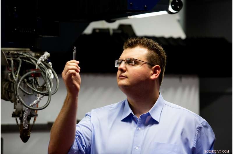 Revolutionary 3D-Printed Tool Cuts Titanium, Wins Prestigious Innovation Award