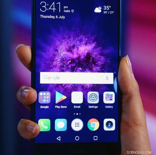 Smartphone Manufacturers Turn to Gaming to Drive Sales Growth