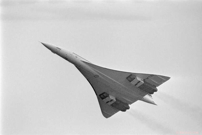 Concorde s Historic First Flight: Celebrating 50 Years of Supersonic Aviation