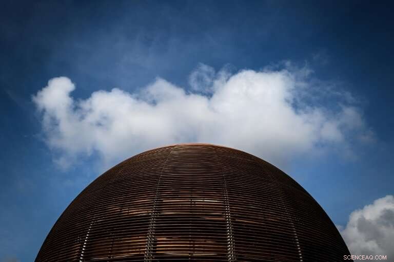 30 Years of the World Wide Web: Is It Becoming an Unchecked Powerhouse?