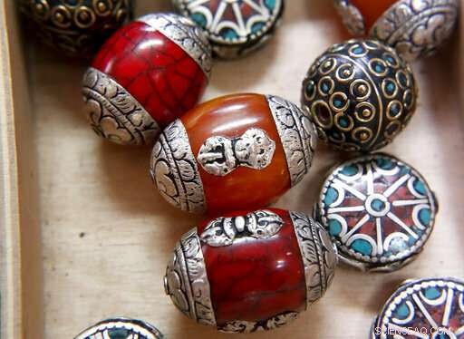 Using Intuition and the Internet to Spot the Next Big Business Opportunity