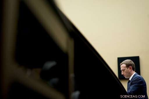 Can Mark Zuckerberg Deliver a Truly Privacy‑First Facebook?