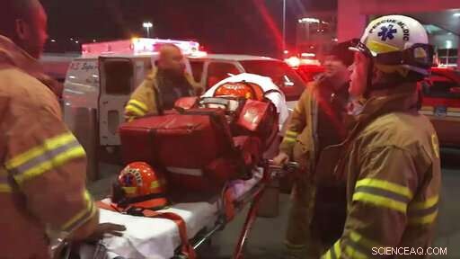 Turkish Airlines Flight from Istanbul to New York: 30 Passengers Injured by Turbulence