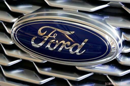 Ford Announces $900M Investment, Expands Detroit Job Creation to 900 Positions