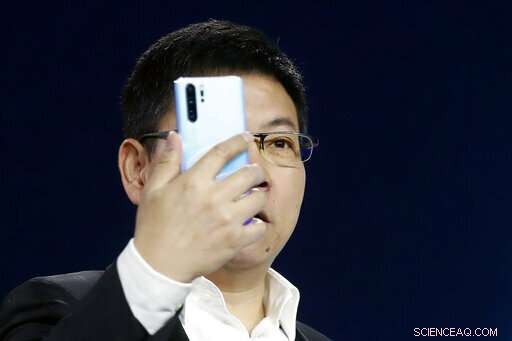 EU Moves Forward with 5G Security Blueprint, Disregards U.S. Push to Ban Huawei