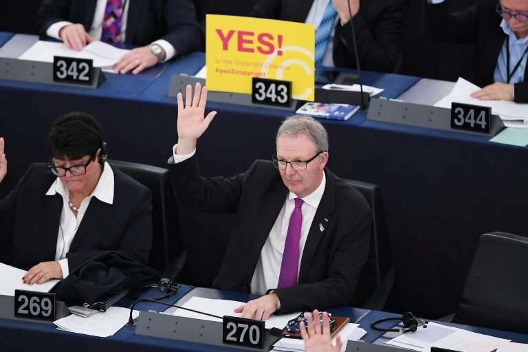EU Parliament Passes Copyright Reform, Challenging Big Tech