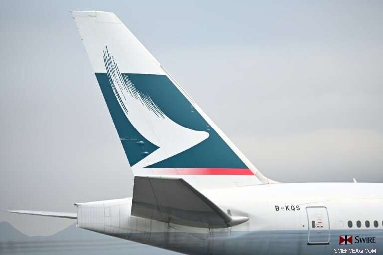 Cathay Pacific’s Strategic Move into the Low‑Cost Market Gains Analyst Confidence