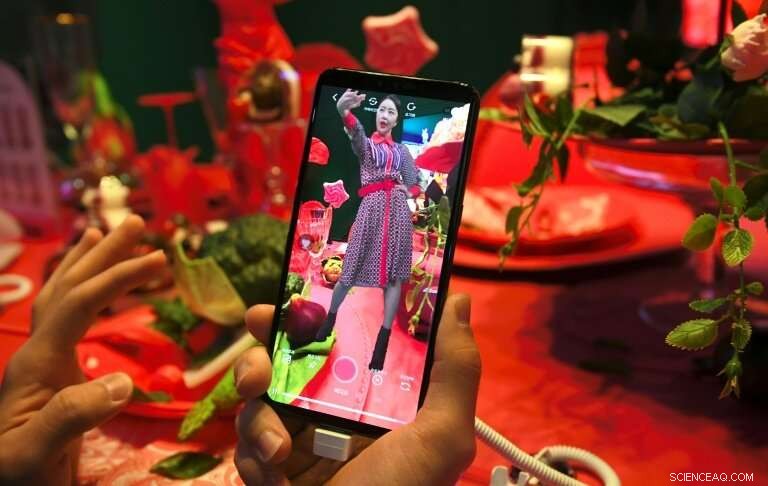 South Korea Unveils First Nationwide 5G Network, Pioneering Global Mobile Revolution