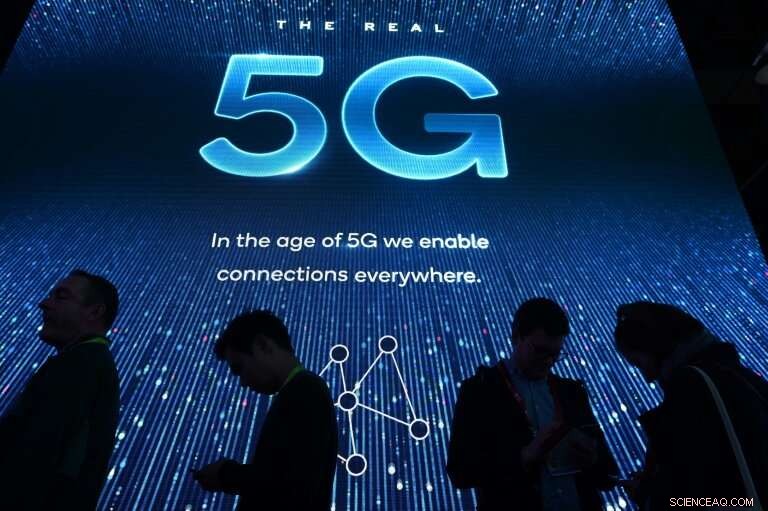 U.S. Reaffirms Commitment to Private‑Sector 5G, Trump Adviser Kudlow Declares