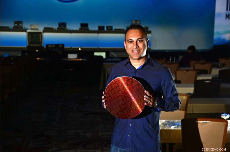 Intel Unveils Major Product Lineup, Highlighting Xeon Platinum 9200